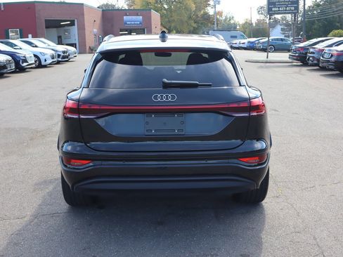 Used 2025 Audi Q6 e-tron Premium Plus image 7