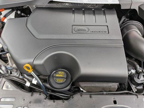 Used 2025 Land Rover Range Rover Evoque Dynamic SE image 23
