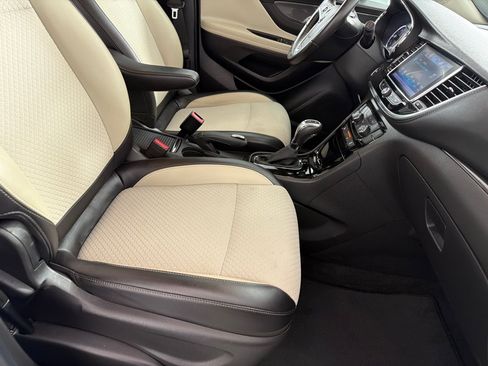 Used 2018 Buick Encore Preferred FWD image 20
