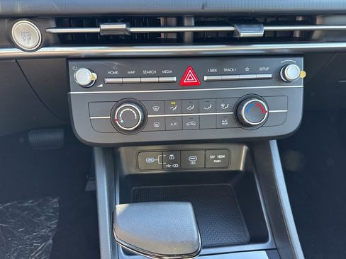 New 2026 Hyundai Tucson SE image 25