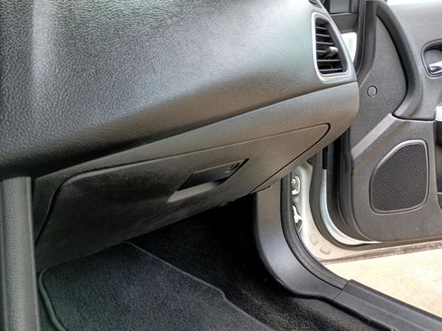 Used 2013 Chrysler 200 S image 21