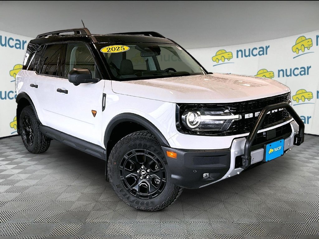 Used 2025 Ford Bronco Sport Badlands w/ Sasquatch Badlands Package AWD/4WD image 1