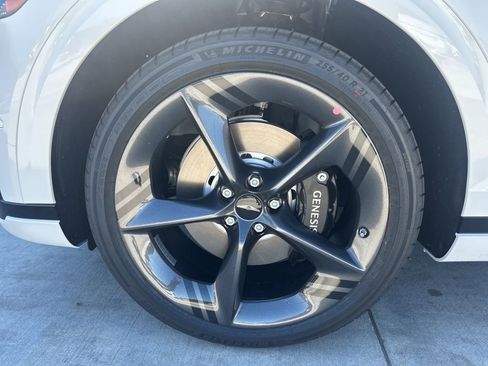 New 2026 Genesis GV70 2.5T Sport Prestige AWD/4WD image 20
