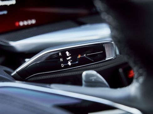 Used 2025 Cadillac Escalade V w/ LPO, ONYX Package image 75