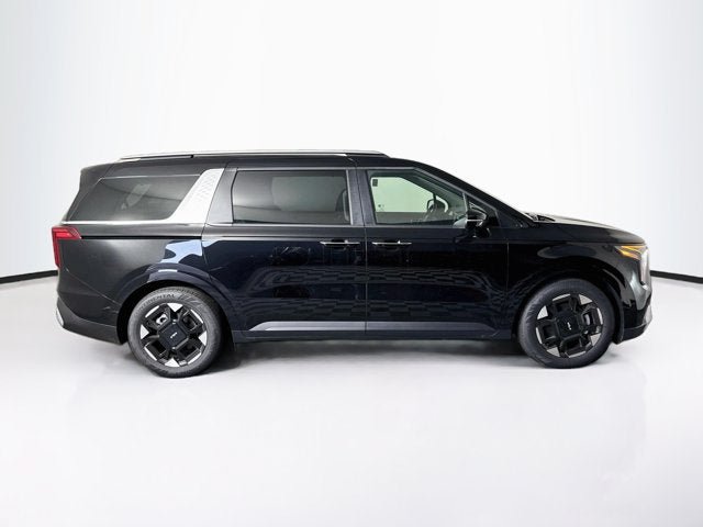 Certified 2026 Kia Carnival EX FWD image 4