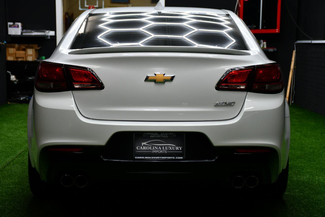 Used 2016 Chevrolet SS RWD image 7