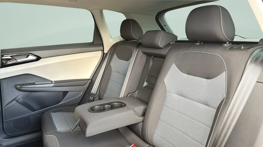 New 2026 Volkswagen Taos S FWD image 28