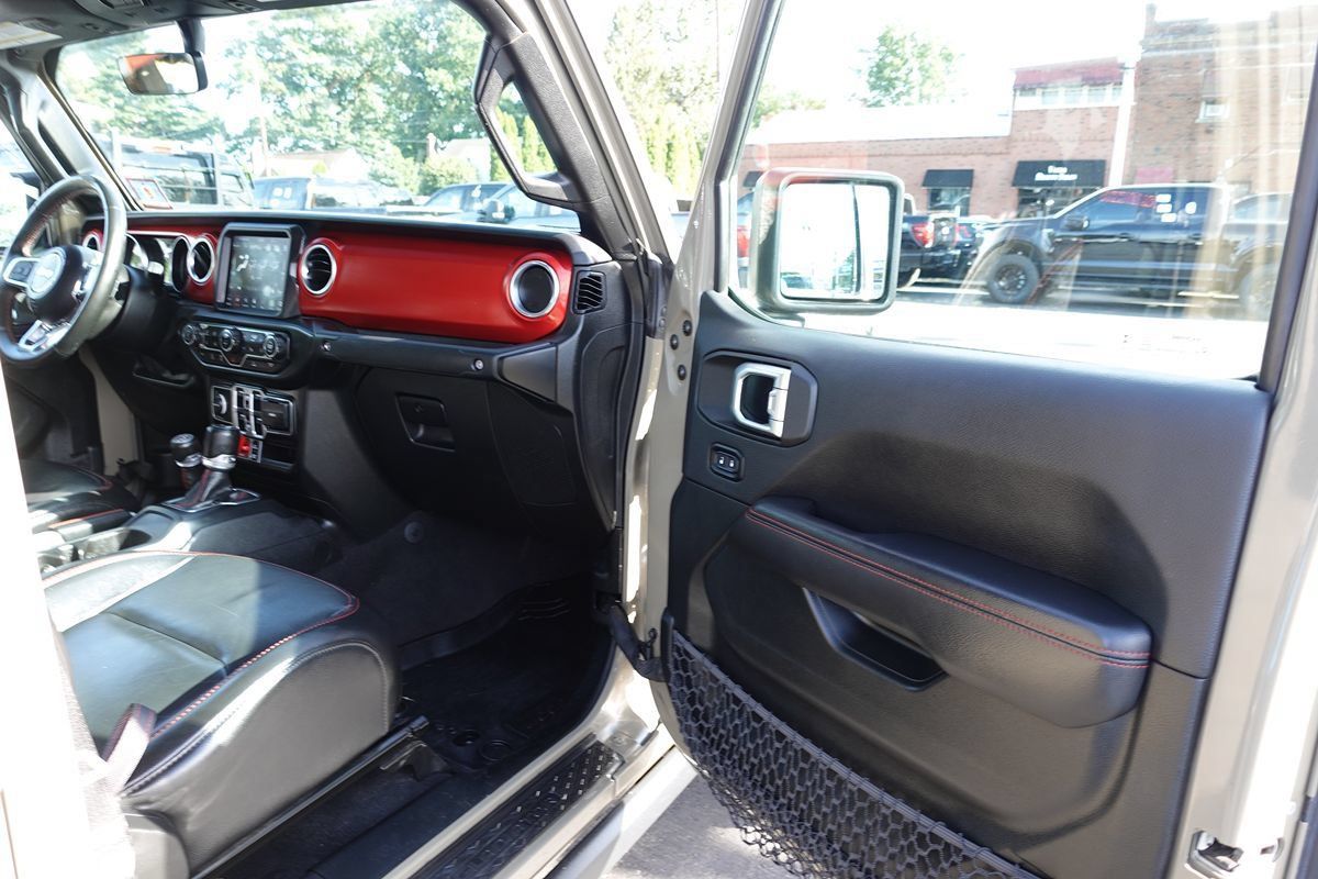 Used 2020 Jeep Gladiator Rubicon AWD/4WD image 33
