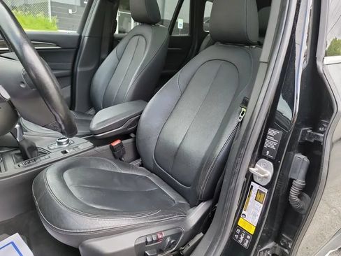 Used 2018 BMW X1 xDrive28i AWD/4WD image 9