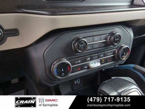 Used 2022 Ford Bronco Wildtrak AWD/4WD image 18