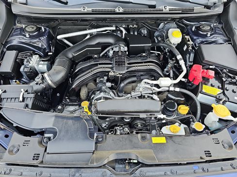 Certified 2025 Subaru Crosstrek 2.0i Premium image 31