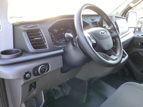 Used 2024 Ford Transit 250 Low Roof w/ Exterior Upgrade Package image 11