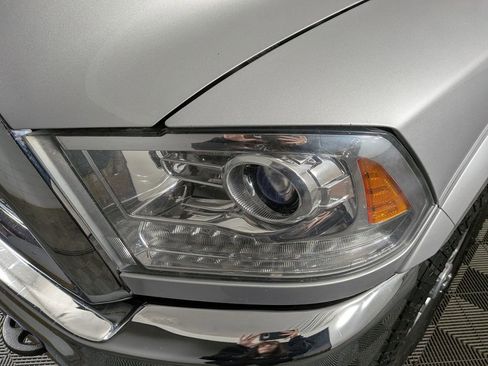 Used 2016 RAM 3500 Laramie w/ Cold Weather Group image 15