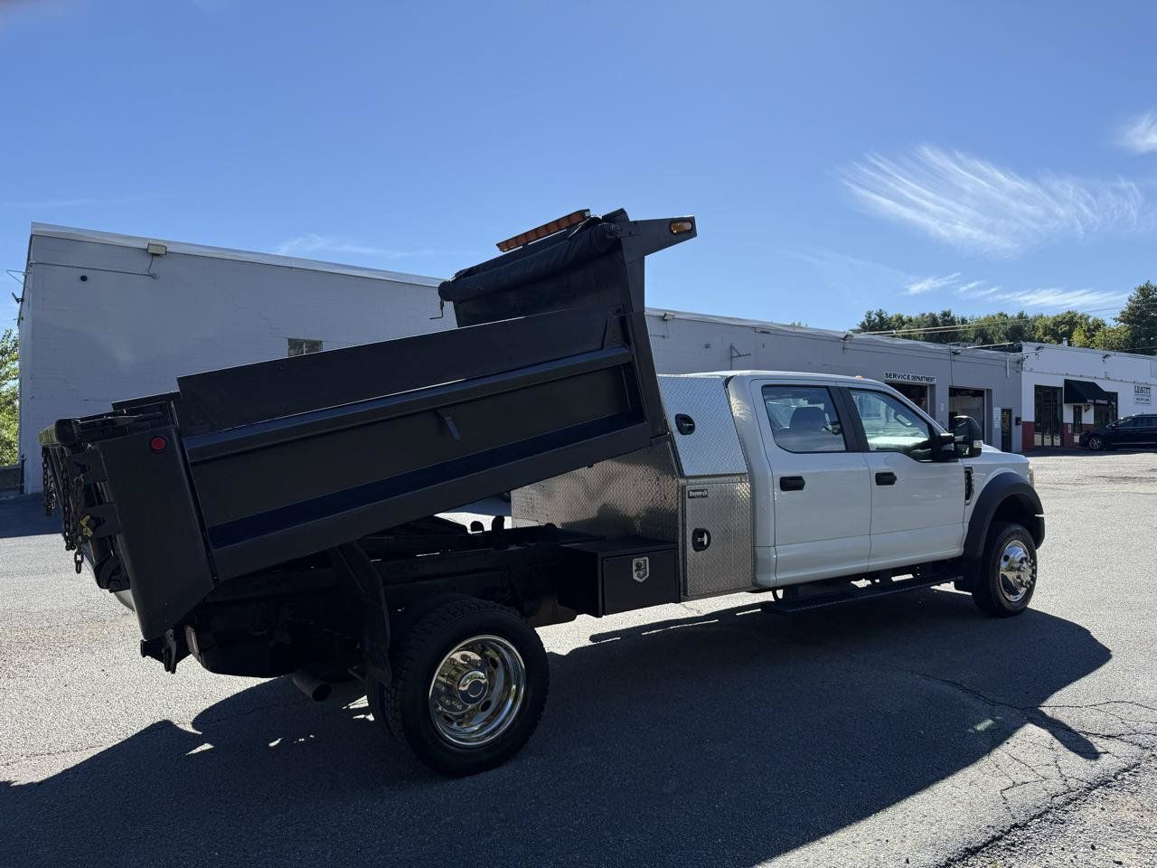 Used 2017 Ford F450 XL w/ Power Equipment Group AWD/4WD image 18