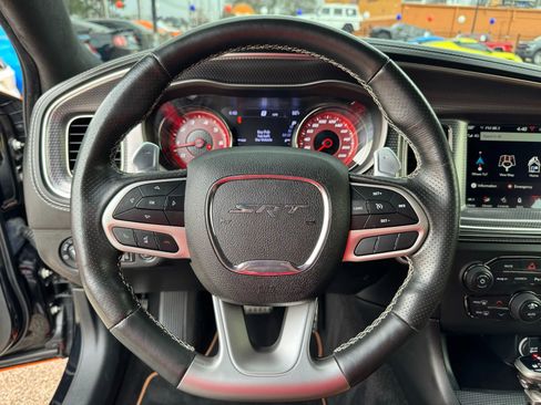 Used 2021 Dodge Charger SRT Hellcat image 34