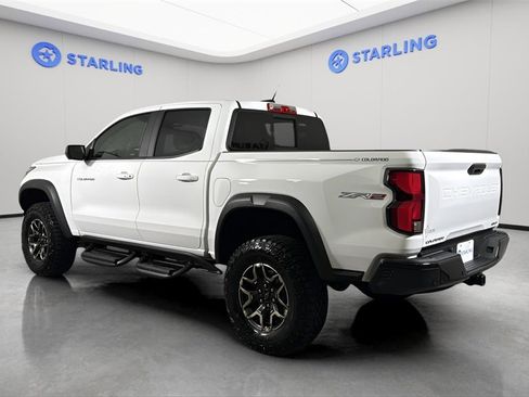 Used 2024 Chevrolet Colorado ZR2 w/ Technology Package image 6