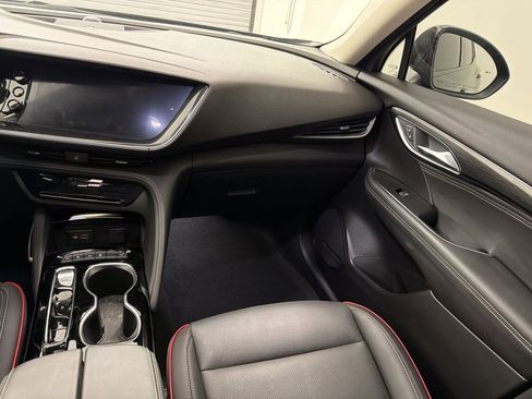 Used 2023 Buick Envision Essence w/ Sport Touring Package AWD/4WD image 26