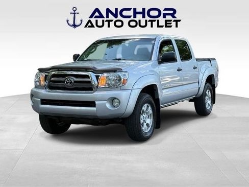 Used 2010 Toyota Tacoma PreRunner RWD image 4