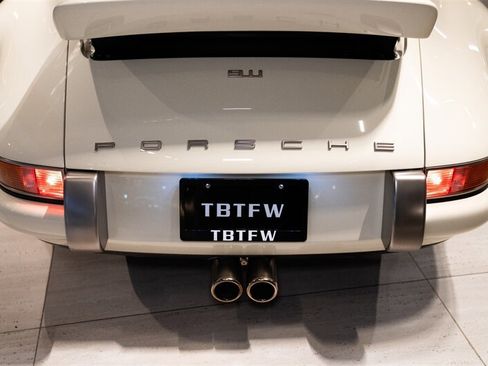 Used 1990 Porsche 911 Carrera image 29