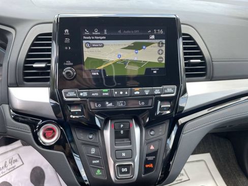 Certified 2022 Honda Odyssey Touring image 21