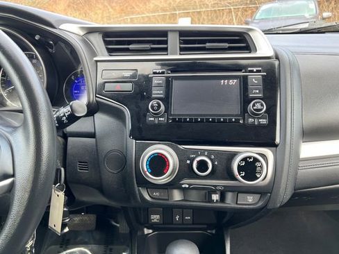 Used 2017 Honda Fit LX image 23