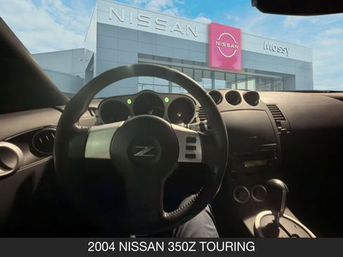 Used 2004 Nissan 350Z Touring w/ Aerodynamics Pkg image 11