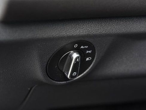 Used 2025 Volkswagen Jetta S FWD image 11