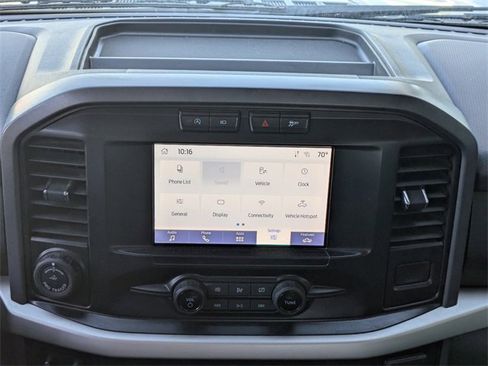 Used 2021 Ford F150 XLT w/ Trailer Tow Package image 17