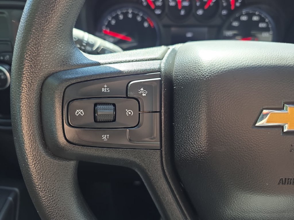 Used 2023 Chevrolet Silverado 1500 Custom RWD image 16