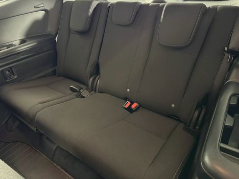 Used 2024 Subaru Ascent Premium w/ Convenience Package image 38