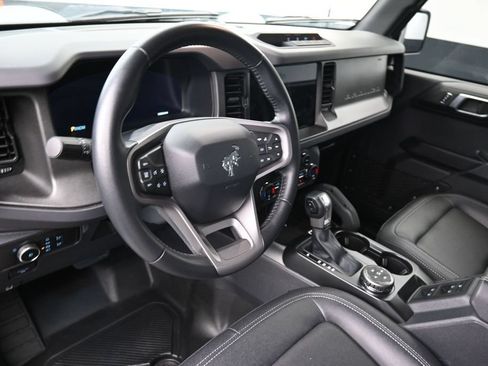 Used 2025 Ford Bronco Big Bend w/ Black Diamond Package AWD/4WD image 11