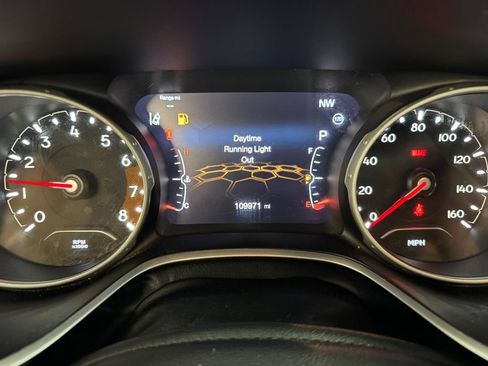 Used 2021 Jeep Compass Limited AWD/4WD image 19