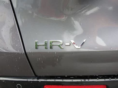 Used 2024 Honda HR-V EX-L image 7