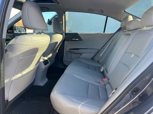 Used 2016 Honda Accord EX-L image 16