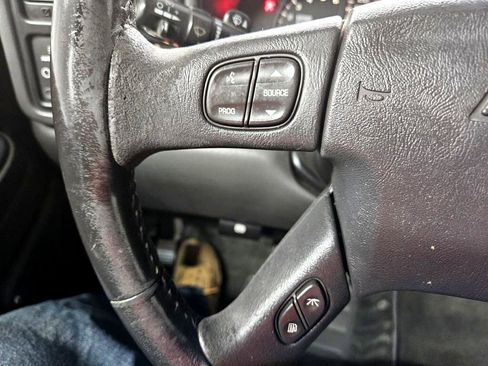 Used 2005 Chevrolet Silverado 1500 4x4 Extended Cab w/ Light Duty Power Package image 19