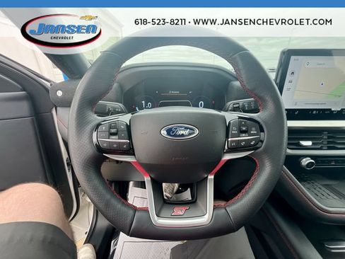 Used 2025 Ford Explorer ST AWD/4WD image 12