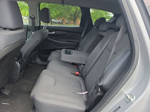 Used 2022 Hyundai Santa Fe SEL w/ Convenience Package AWD/4WD image 24