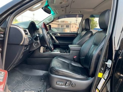 Used 2014 Lexus GX 460 w/ Premium Package AWD/4WD image 12