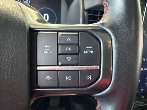 Used 2022 Ford Expedition Limited AWD/4WD image 23