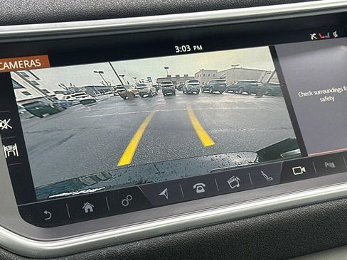 Used 2019 Land Rover Range Rover Evoque HSE Dynamic image 22