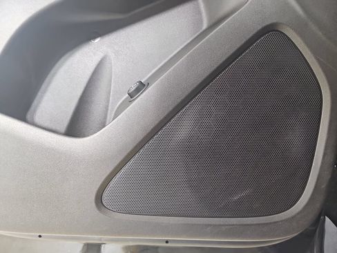 Certified 2024 Chevrolet Equinox LT w/ LPO, Floor Liner Package AWD/4WD image 36