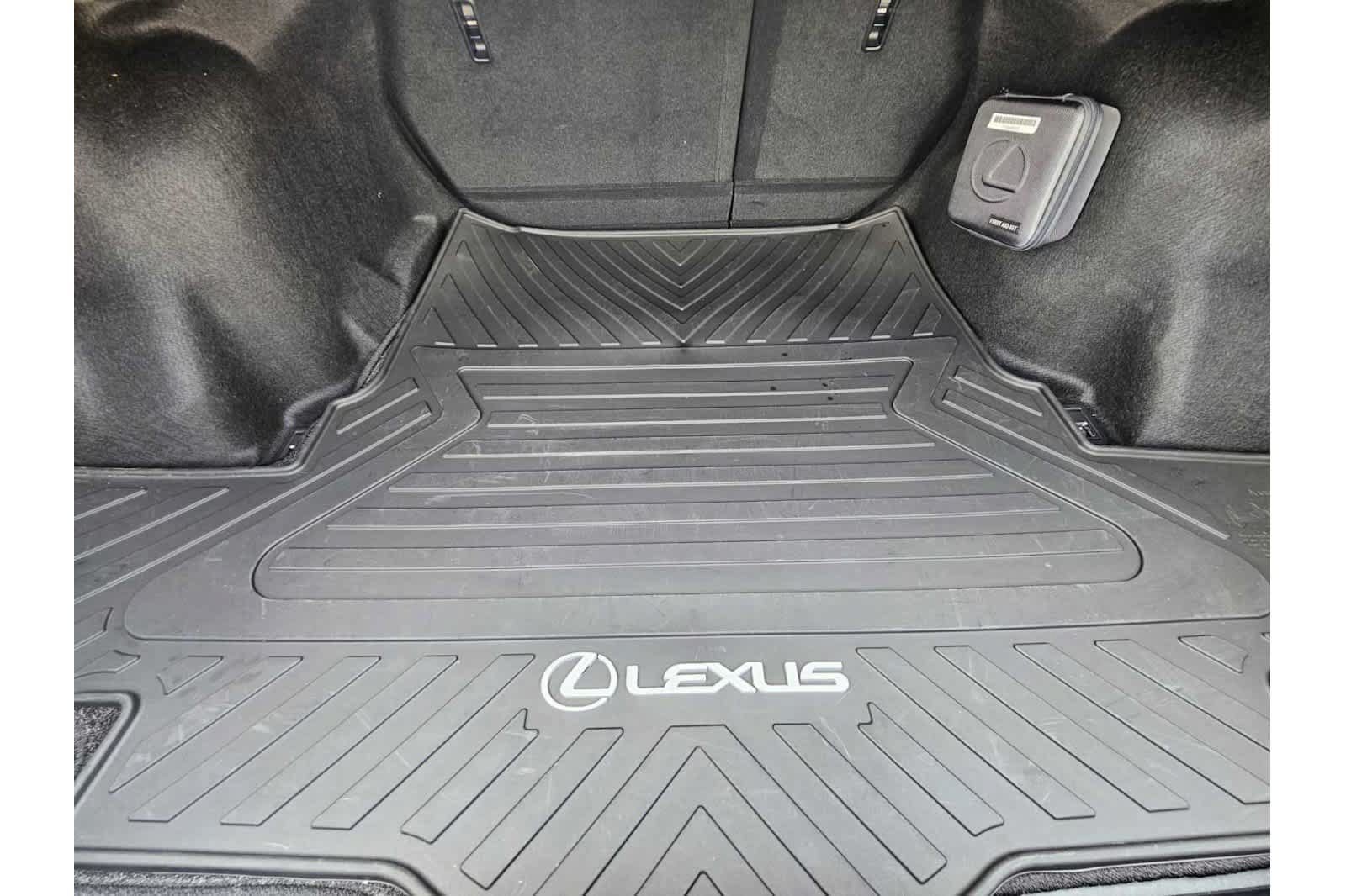 Used 2025 Lexus IS 500 w/ Accessory Package 2 RWD image 34