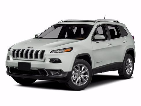Used 2014 Jeep Cherokee Latitude w/ Cold Weather Group AWD/4WD image 4