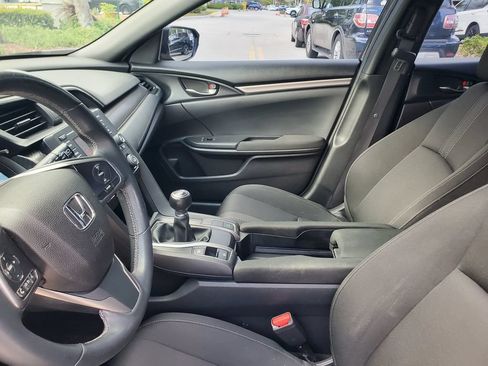 Used 2017 Honda Civic Sport image 15