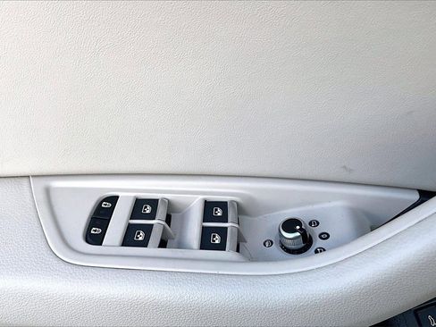 Certified 2023 Audi A4 2.0T Premium w/ Convenience Package image 29