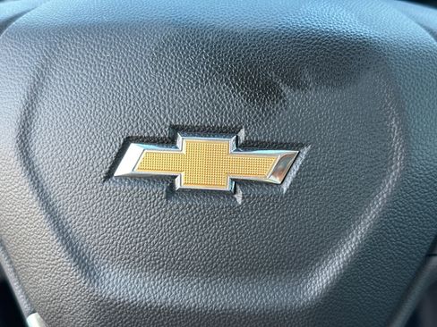 Used 2024 Chevrolet Trax LT w/ Driver Confidence Package image 24