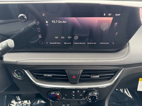 New 2026 Buick Encore GX Preferred w/ Advanced Technology Package image 32