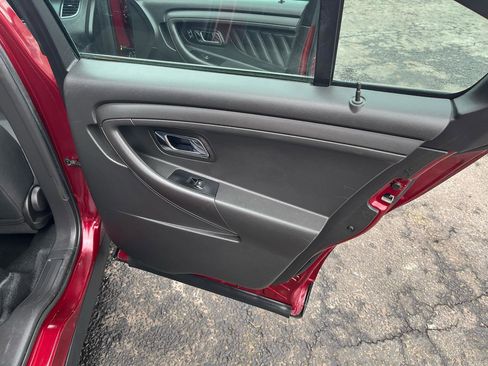 Used 2017 Ford Taurus Police Interceptor AWD image 28