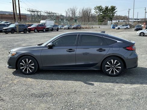 Used 2024 Honda Civic EX-L image 5
