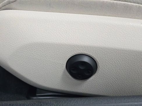 New 2026 Mercedes-Benz CLE 300 4MATIC Cabriolet image 33